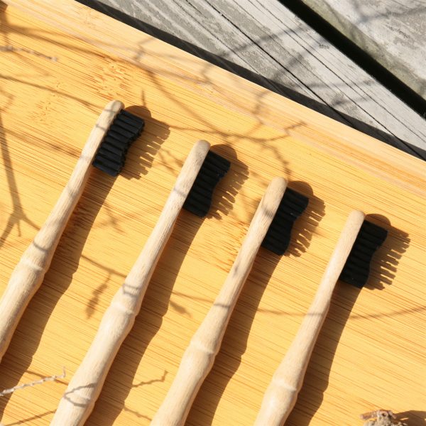 Black wave toothbrush (2)