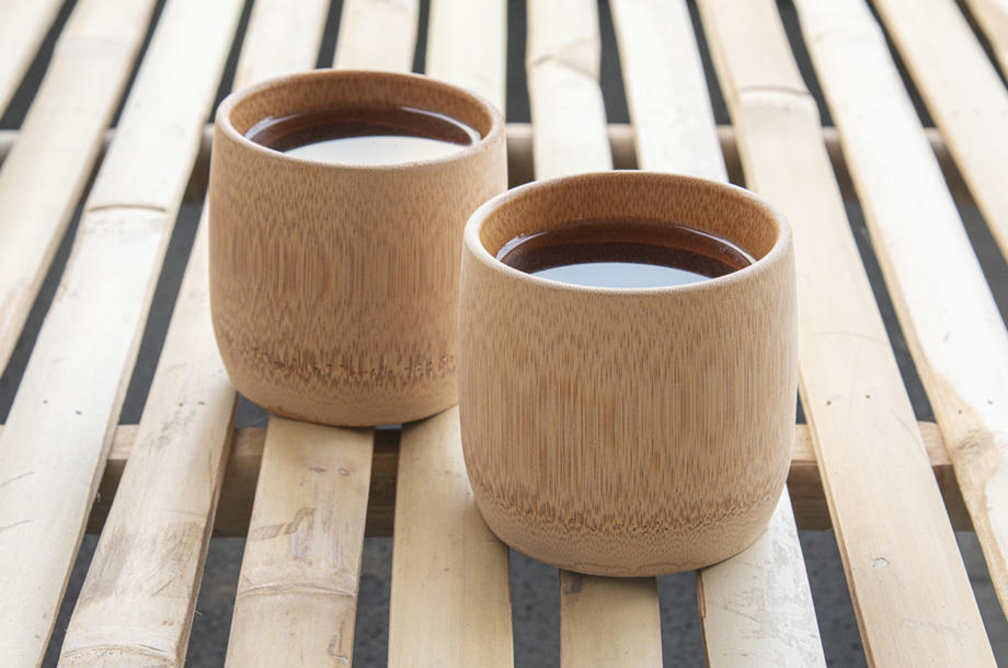 Bamboo cups (1)
